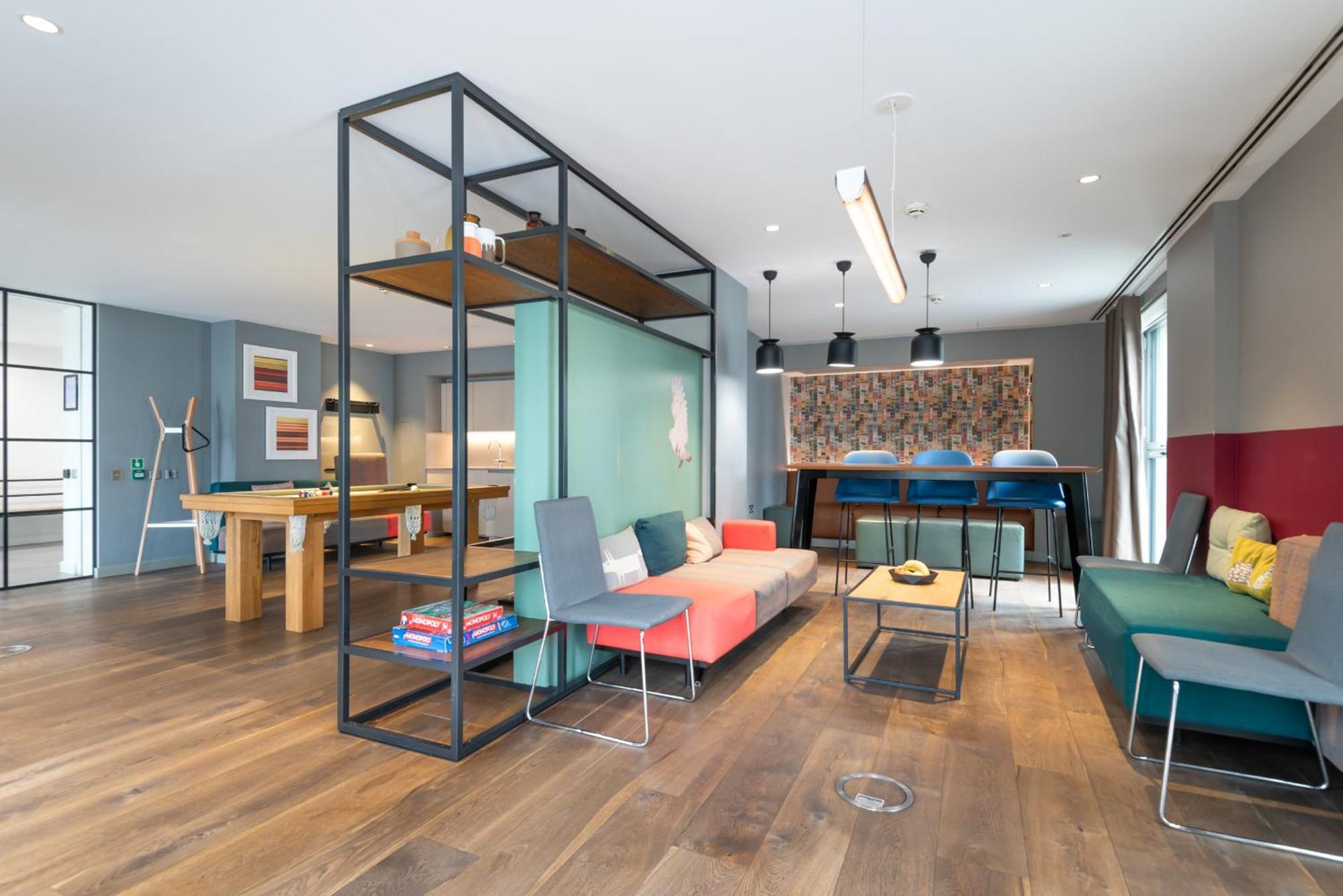 Apartamento Montana - Modern Comfort & Prime Location Londres